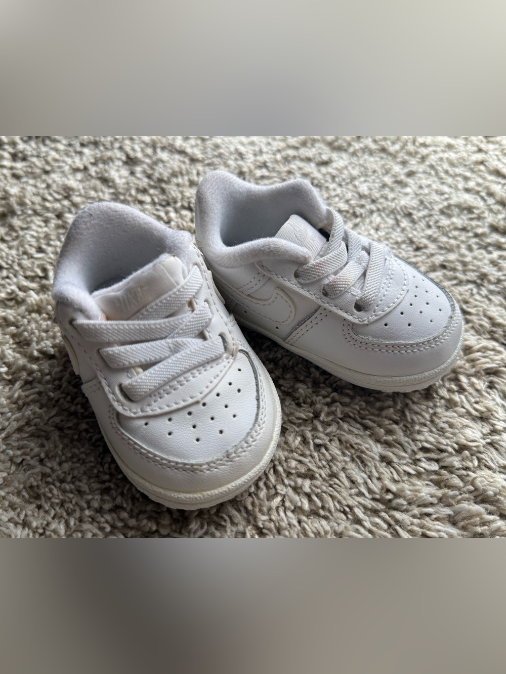 Nike Baby Air Force 1 Crib Shoes White Size 2C